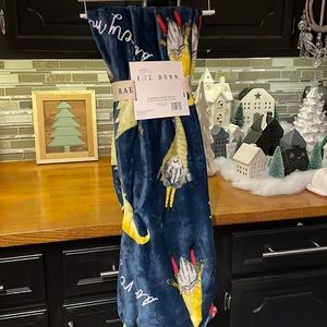 Rae Dunn Christmas gnome blanket